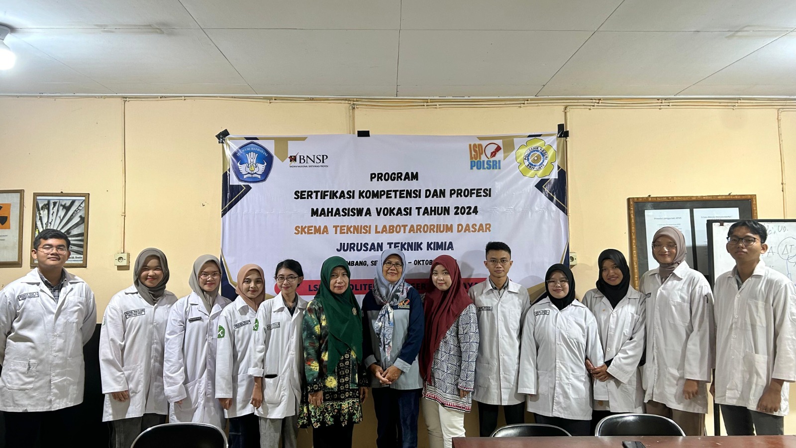 Skema Teknisi Laboratorium Dasar - DIII Teknik Kimia