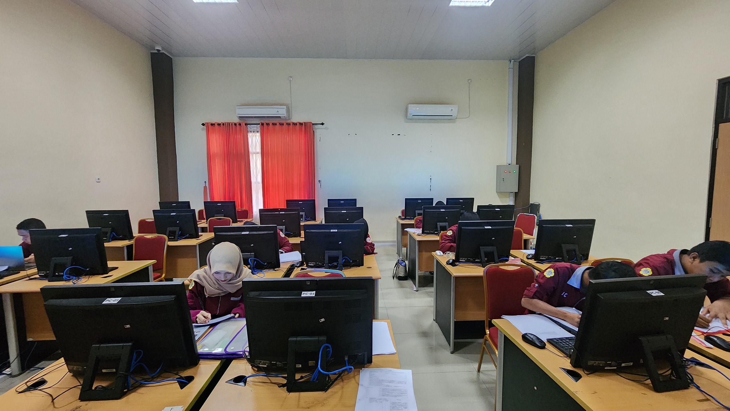 Skema Junior Mobile Programmer