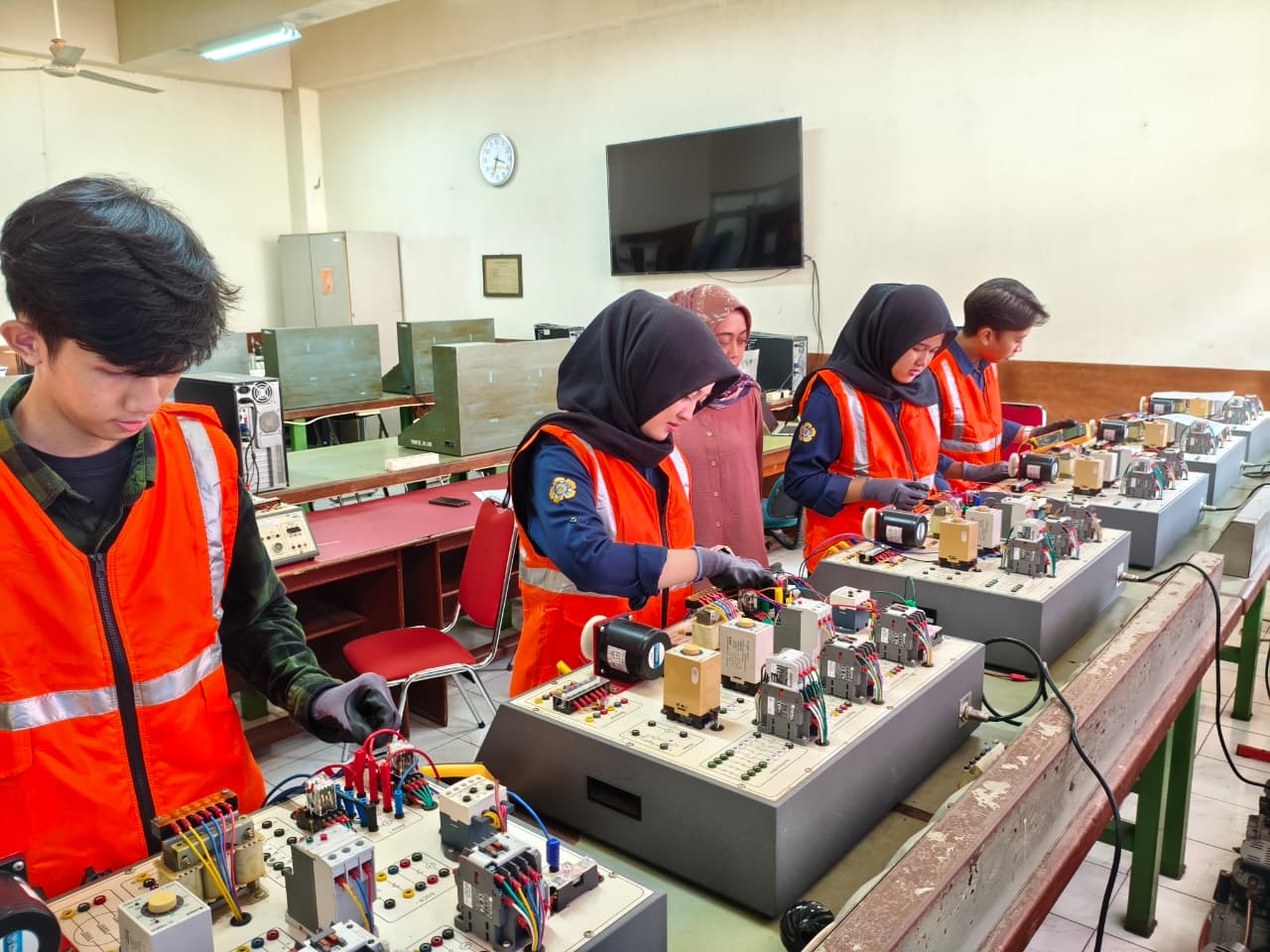 Skema Sertifikasi Manager Pemeliharaan Instalasi Pemanfaatan Tegangan Rendah (MPIPTR)  - DIII Teknik Listrik